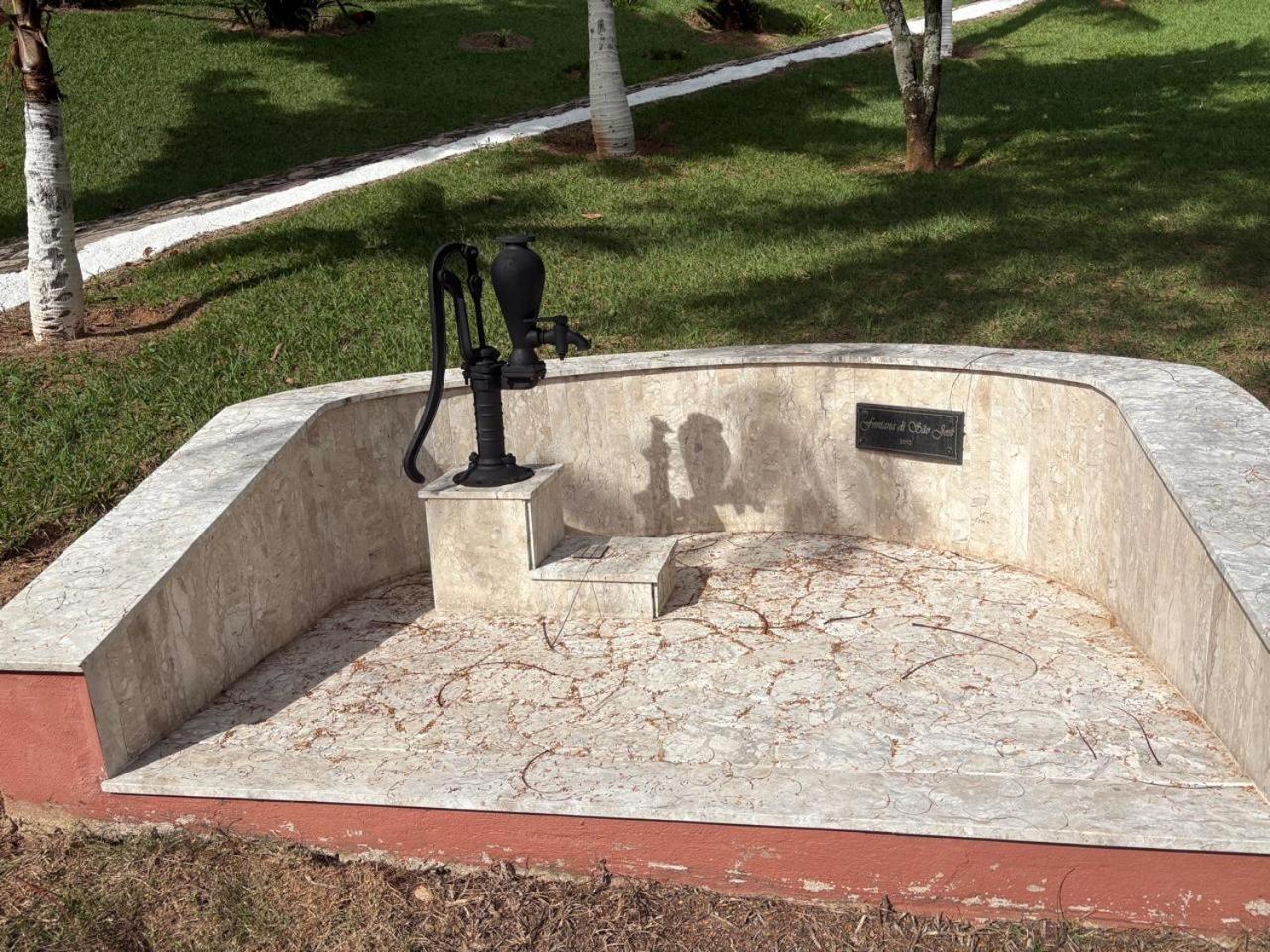 Pousada Duas Marias Lindóia Exterior foto